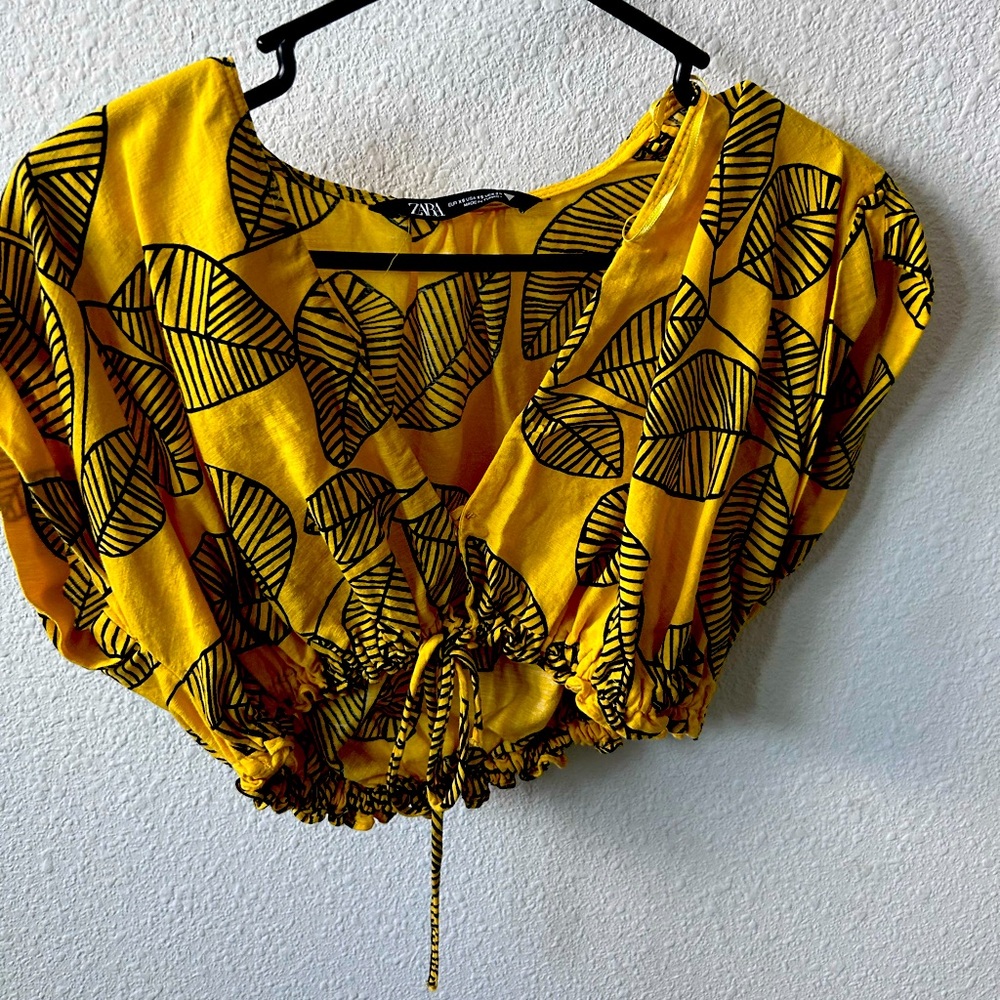 Zara crop top blouse